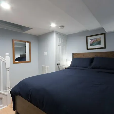 Luxury 2 Bedroom Apartment W/ Free Parking Washington Exterior photo