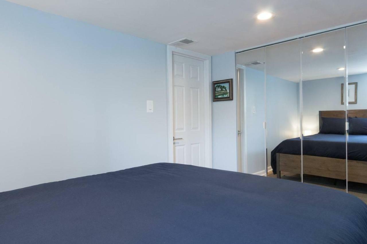 Hébergement de vacances Luxury 2 Bedroom W/ Free Parking